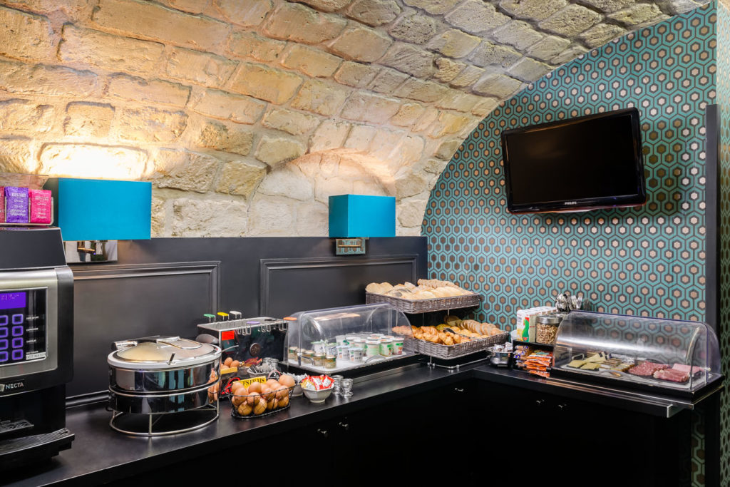 Buffet petit-déjeuner complet
