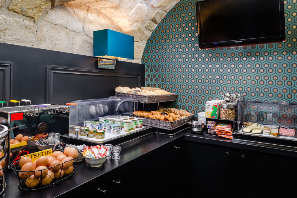 Buffet petit-déjeuner complet